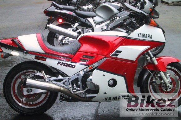 1986 Yamaha FJ 1200 (reduced effect) photo